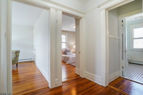 30 Cloverhill Pl, Montclair NJ 07042-4818 exterior