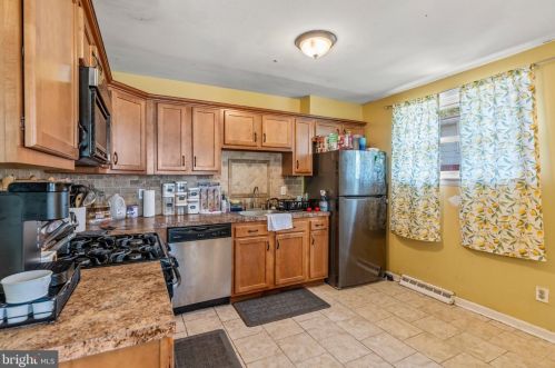 6246 Russell Ave, Camden NJ 08109-1346 exterior