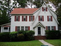 89 Larchmont Ave, Newton, MA 02468-2013