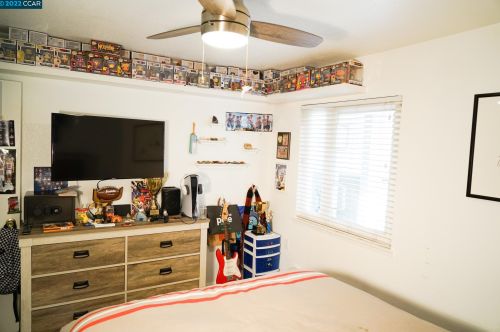 1505 Kirker Pass Rd, Concord CA  94521-3258 exterior