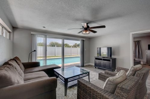 289 12 St, Boca Raton FL 33486-5495 exterior