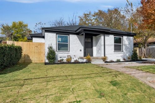 2521 Amelia St, Dallas TX  75235-8222 exterior