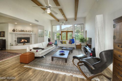 5135 Calle Brillante, Tucson AZ 85718-1800 exterior