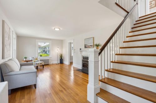 33 Massachusetts Ave, Portland ME  04106-6021 exterior