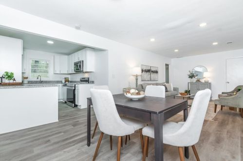 1847 Elmwood Dr, Austell GA 30106-2112 exterior