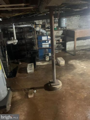 2665 Centennial Rd, Hanover PA 17331-9065 exterior