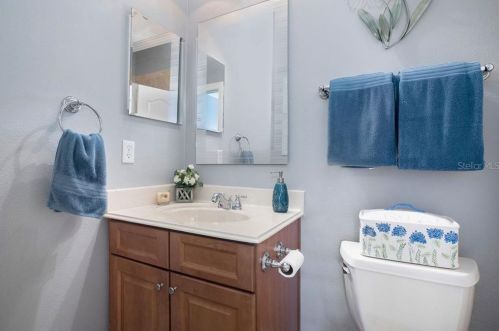 25601 Hawks Run Ln, Mount Plymouth FL 32776-7746 exterior