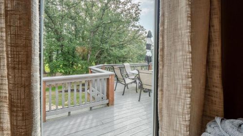 572 Spring Cave Rd, Spring Bluff MO exterior