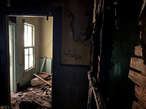 592 Formwalt St, Atlanta GA 30315-1053 exterior