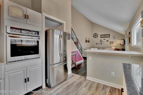 28 Alpha Ave, Old Bridge NJ 08857-2210 exterior