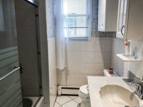 6 Vondran St, Huntington Station NY exterior