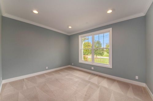 4412 Whitewood Farms Dr, Grand Rapids MI exterior