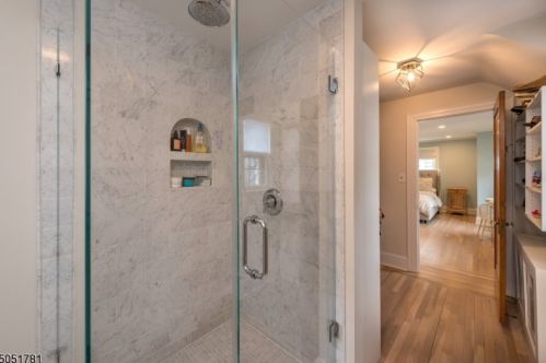 16 Burroughs Way, Maplewood NJ 07040-1410 exterior