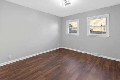 4102 Colgate Cir, Milwaukee WI  53222-1736 exterior