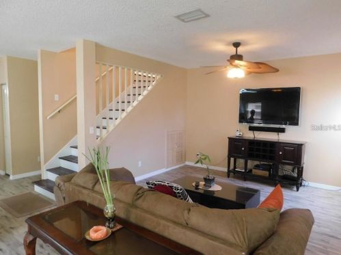 5105 Corvette Dr, Tampa FL 33624-1014 exterior