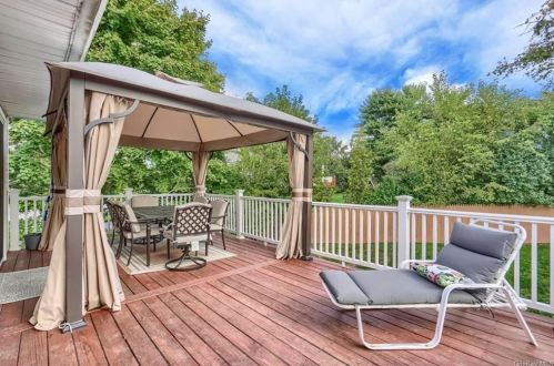 50 Scott Dr, Middletown NY 10941-1111 exterior