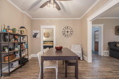 604 Apple Ave, Meskegon MI  49442-3646 exterior