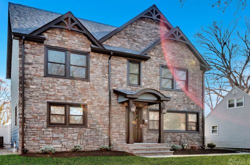 214 Rose St, Metuchen NJ  08840-2648 exterior