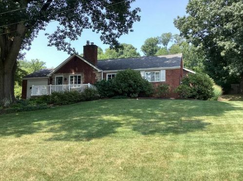 114 Oak Hill Rd, Pittsburgh PA  15238-3016 exterior