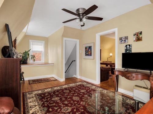 6423 Murdoch Ave, Saint Louis MO 63109-2656 exterior