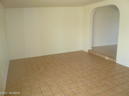 4678 25 St, Tucson AZ 85711-5420 exterior