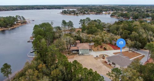 157 Lake Juniper Cir, Defuniak Springs FL 32433-3531 exterior