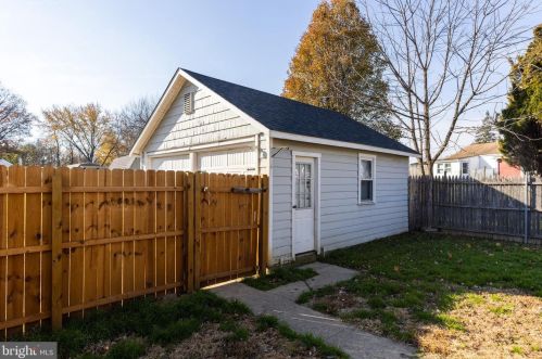 501 West Ave, New Castle DE 19720-5953 exterior