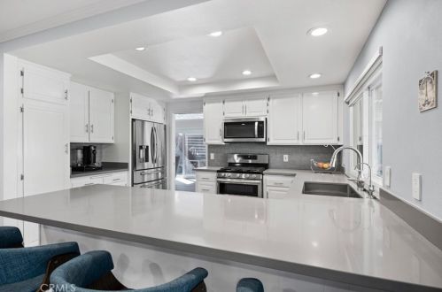 615 Augusta Ct, Fullerton CA  92835-2769 exterior