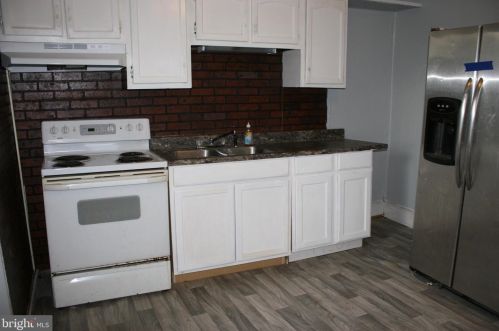 410 Jefferson Ave, Pottstown PA 19464-5329 exterior