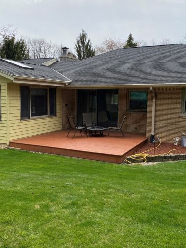 8224 Allerton Ave, Milwaukee, WI 53220-3322