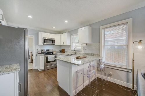 309 Crest Ave, Tampa FL 33614-6709 exterior