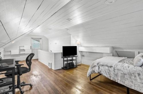 7837 Elm St, Pittsburgh PA 15234-1952 exterior