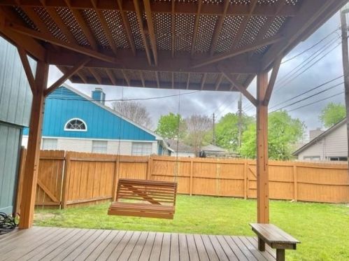 2207 Cedar Branch Dr, Austin TX  78727-4371 exterior