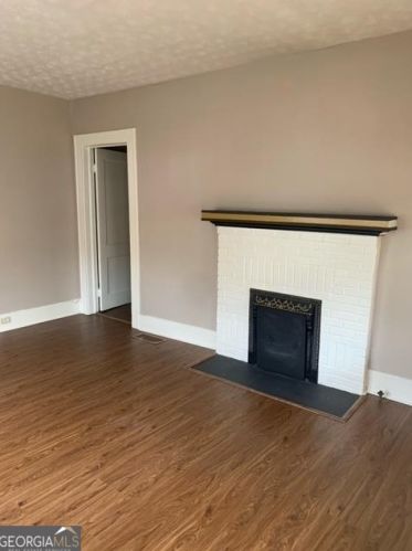 1712 Linwood Ave, Atlanta GA  30344-3121 exterior