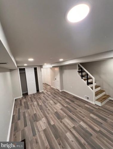 6949 Westhampton Dr, Alexandria VA 22307-1527 exterior