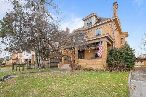 3475 Shadeland Ave, Pittsburgh, PA 15212-2253