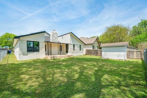 6307 Cannonleague Dr, Austin TX 78745-4916 exterior
