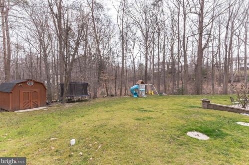 3160 Mayberry Ave, Huntingtown MD 20639-3910 exterior