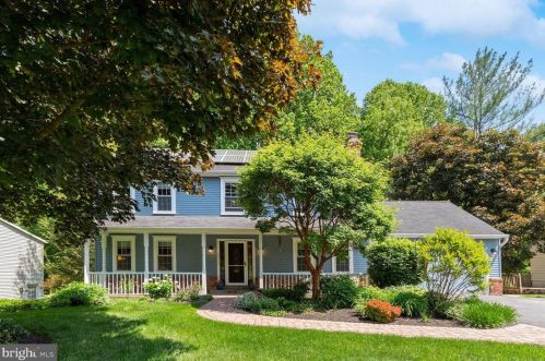 15117 Timberlake Dr, Silver Spring, MD 20905-4333