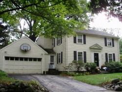 116 Oliver Rd, Newton, MA 02468-2308