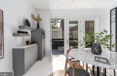 1604 13th St, Washington DC 20009-4303 exterior