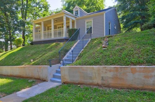 3544 College St, Atlanta GA  30337-2630 exterior