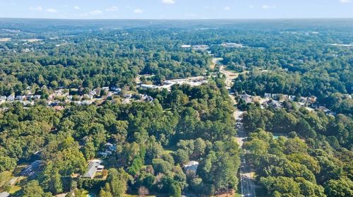 3325 Mcclure Bridge Rd, Duluth GA 30096-3224 exterior