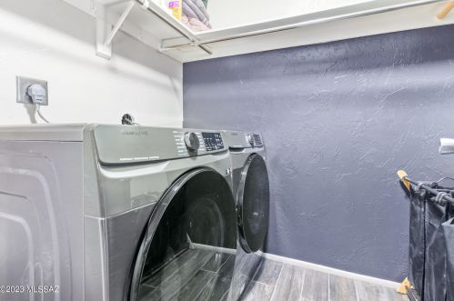 1202 Brown Ave, Tucson AZ  85710-7308 exterior