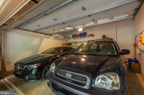 1436 Bainbridge St, Philadelphia PA 19146-1807 exterior