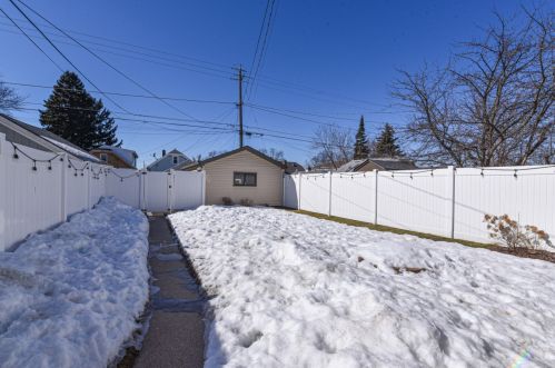 2369 75th St, Milwaukee WI 53214-3018 exterior