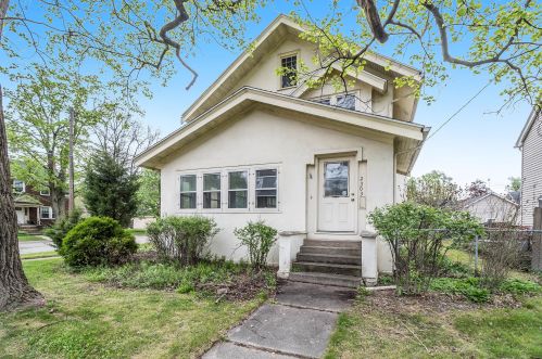 2303 Westnedge Ave, Kalamazoo, MI 49008-1940