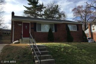 704 1st St, Rockville MD  20851-1015 exterior