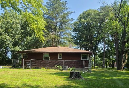 1871 30th St, Kalamazoo, MI 49048-5890