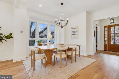 106 Geneva Ave, Silver Spring MD  20910-5105 exterior